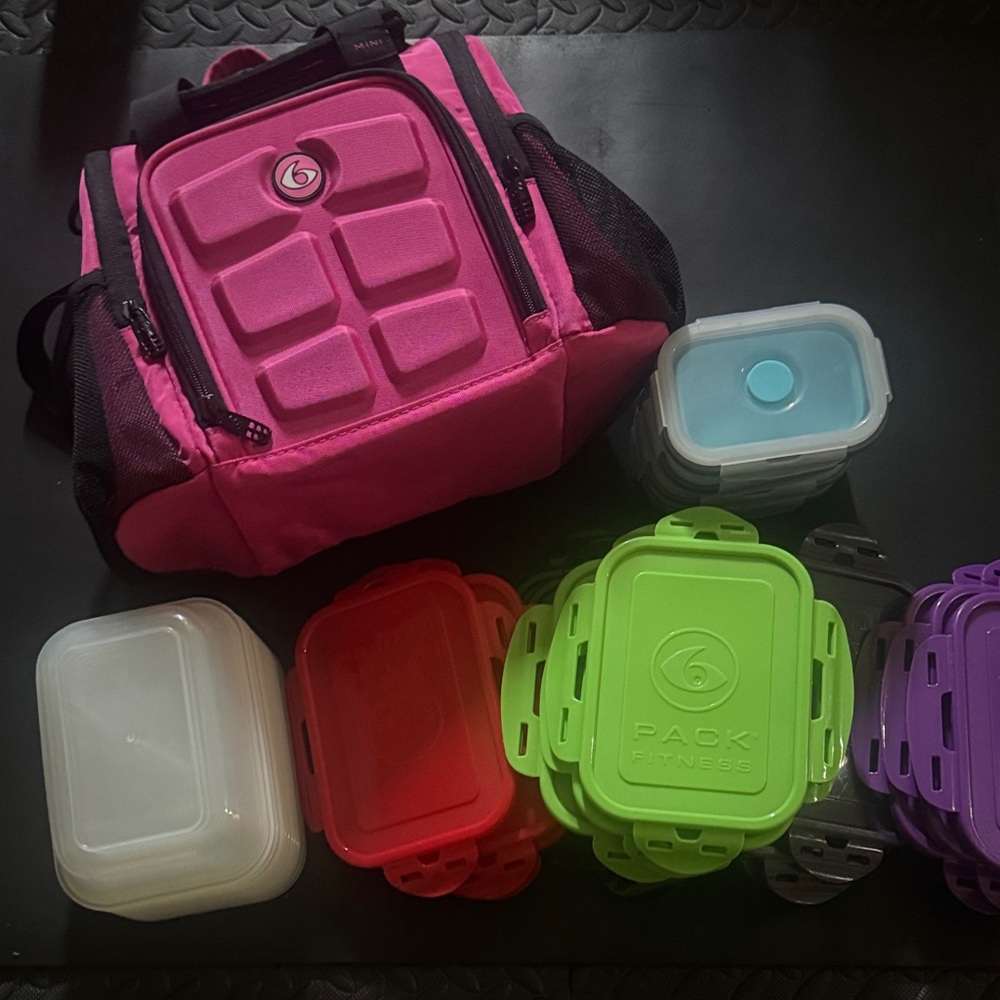 6 Pack Fitness Pink Meal Prep Bag
